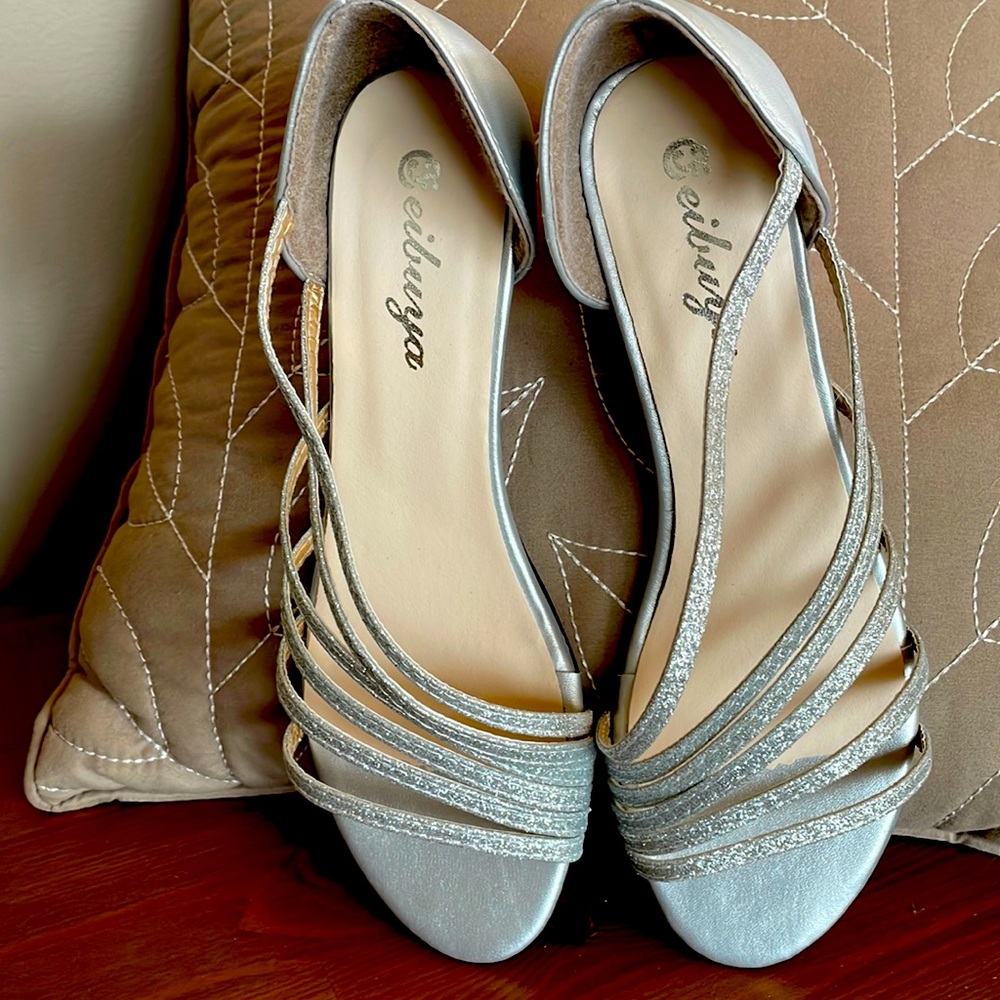 Dress sandals, never worn, size 7, silver metallic, rose gold heel.